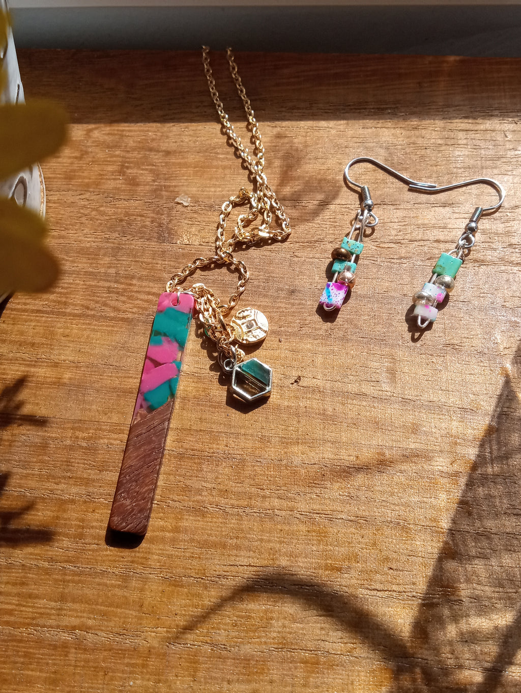 Resin & Walnut Pendant Charm Necklace 19"/Tila and Metallic Beaded Drop Earrings (pink/green)